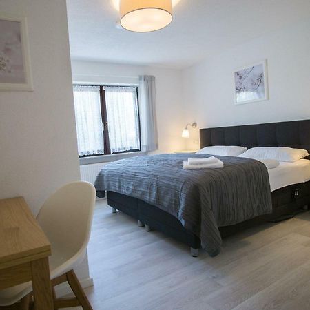 Ferienwohnung Charlotte Weisenheim am Sand Luaran gambar