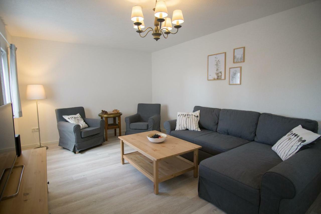 Ferienwohnung Charlotte Weisenheim am Sand Luaran gambar